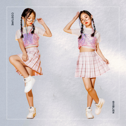 スパンコール×ピンクコーデ