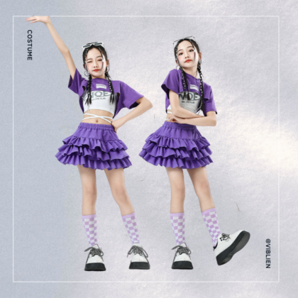 ガーリー＆ポップなステージスタイル