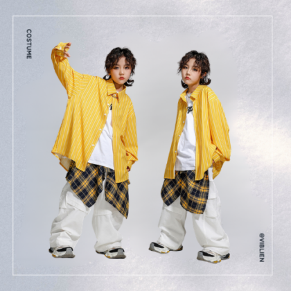 イエローストライプ レイヤードストリートコーデ